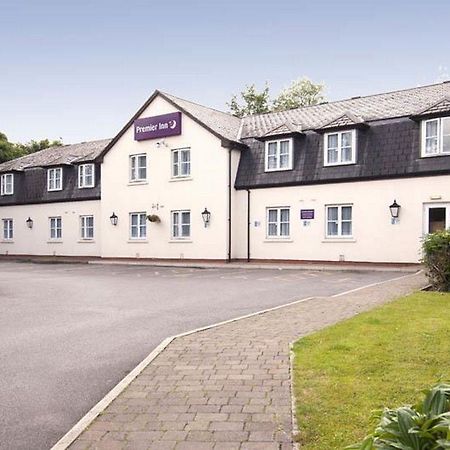 Premier Inn Manchester - Handforth Buitenkant foto