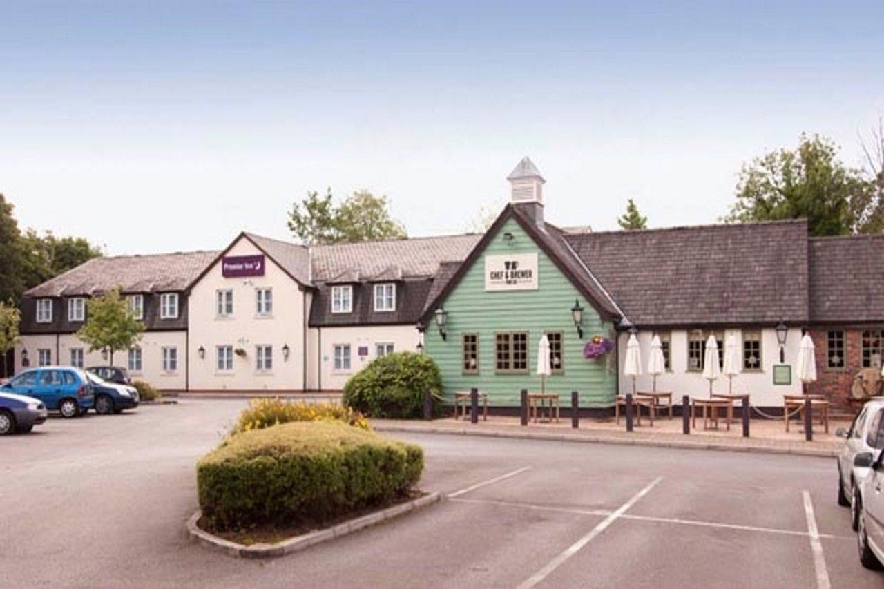 Premier Inn Manchester - Handforth Buitenkant foto