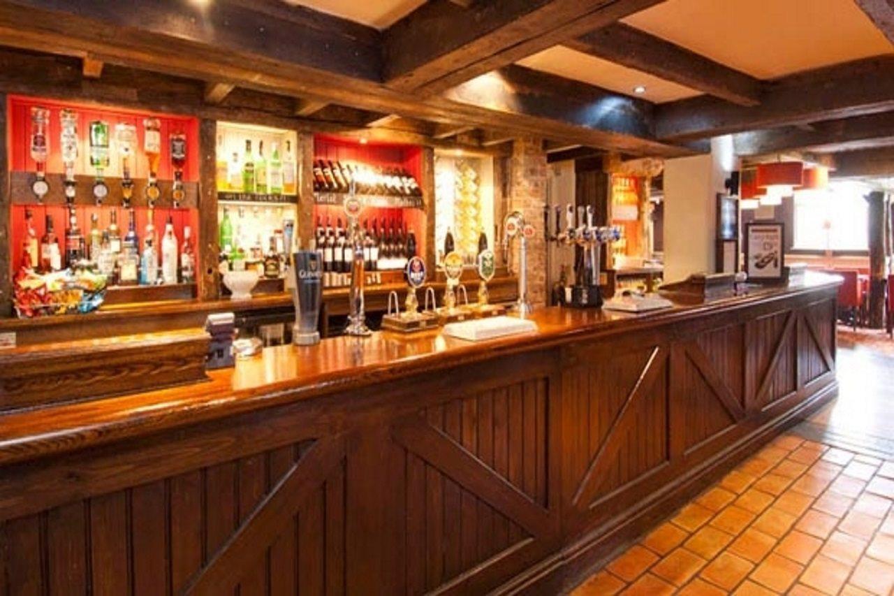 Premier Inn Manchester - Handforth Buitenkant foto